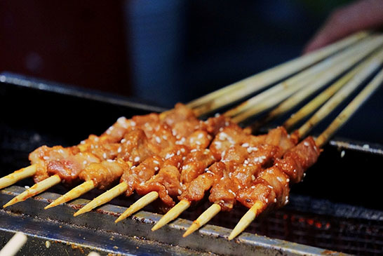 ローカルグルメを楽しむなら！「居酒屋あけぼの」