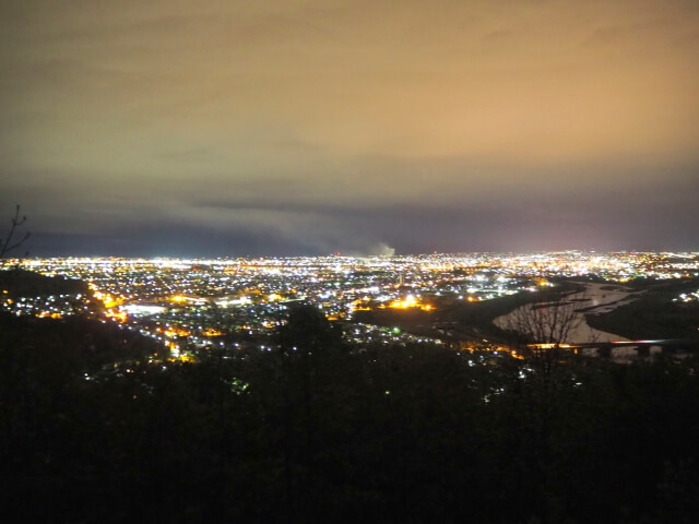 函館山から見る「表夜景」