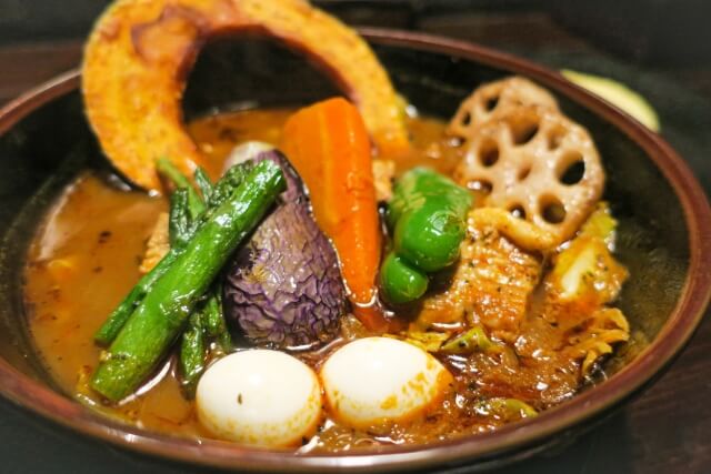 体が温まるご当地グルメ♡「ZORAのスープカレー」<