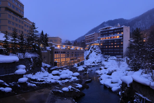 札幌の奥座敷！檜風呂でまったり【定山渓温泉 ぬくもりの宿ふる川】