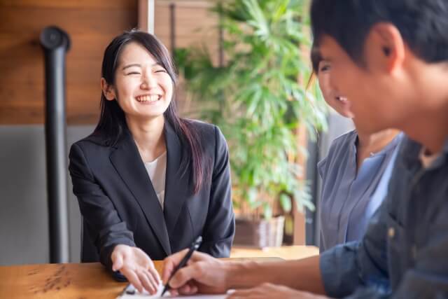 家族婚の費用・人数の目安